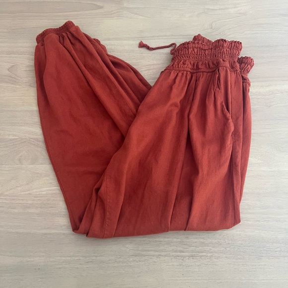 ANTHRO Linen Smocked Balloon Pants - Picture 5 of 7